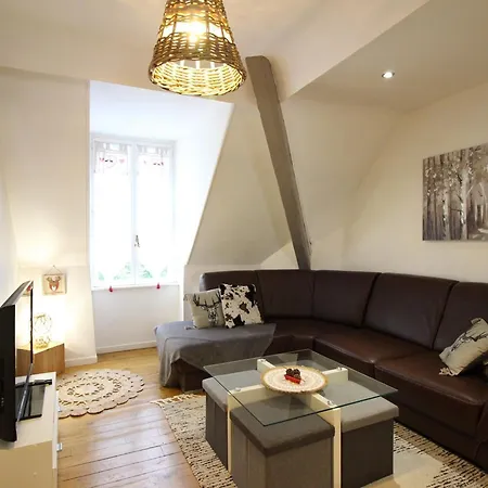 Spacieux T3 La Bourboule, 4 Pers, Proche Thermes Et Commodites - Fr-1-608-284 Daire *